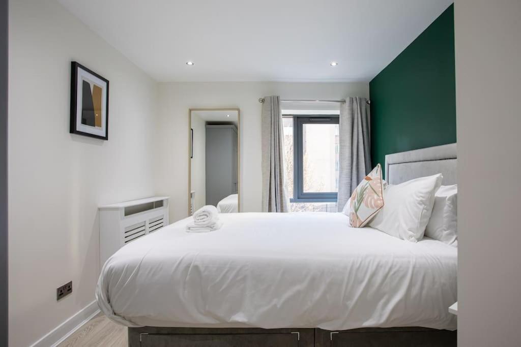Luxury, Sleeps 6, City Centre Белфаст Экстерьер фото